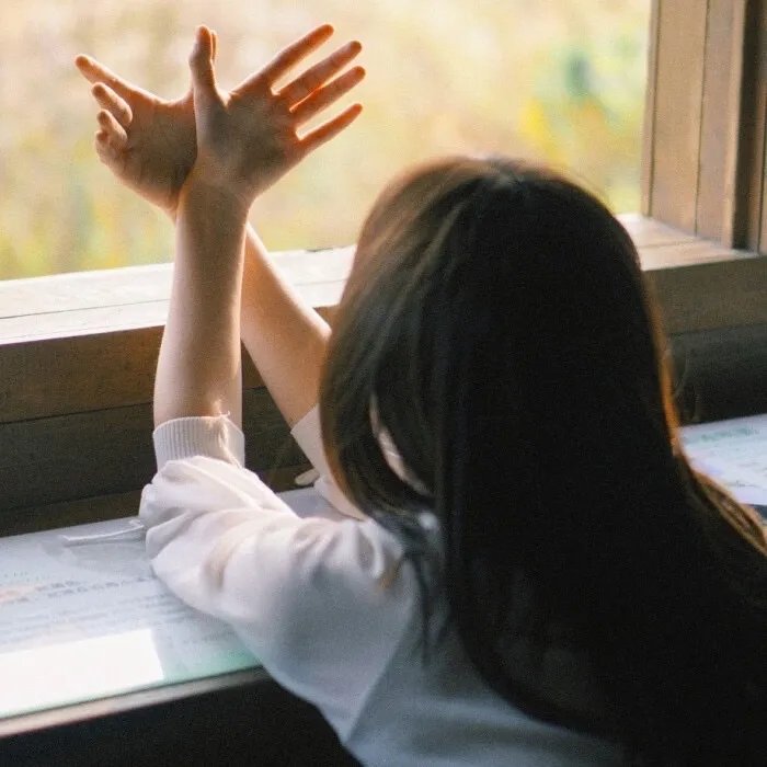 书店的骸骨店员本田君